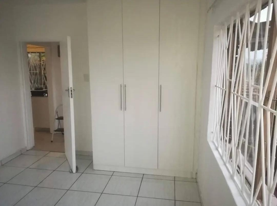 To Let 1 Bedroom Property for Rent in Reservoir Hills Eastern Cape